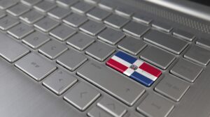 ciber, ciberseguridad, hackers, inteligencia, contrainteligencia, amenaza cibernetica, C. Constantin Poindexter Salcedo, Republica Dominicana